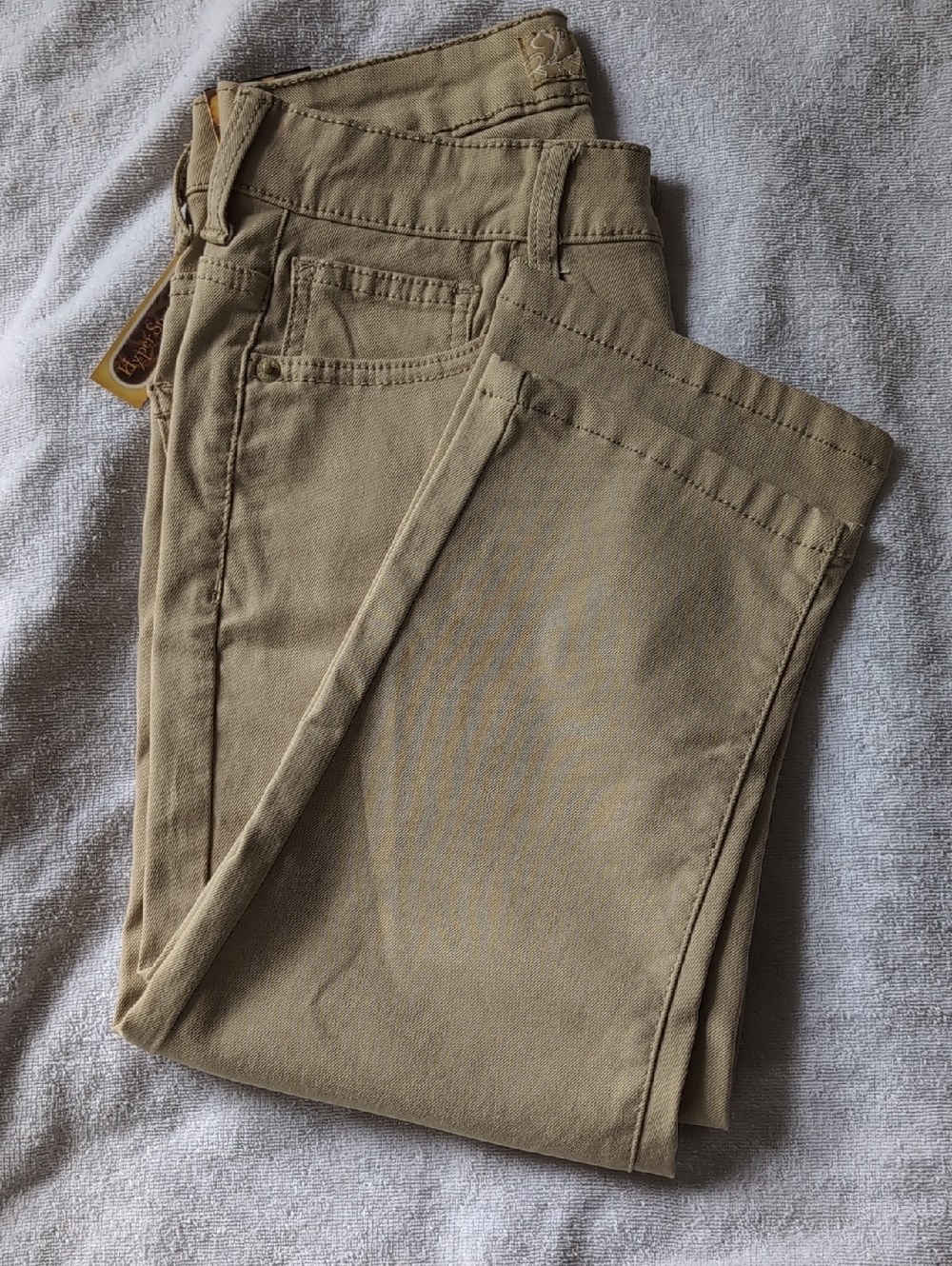 HYBRID & CO. Boy's "Stone" Colored Stretch Jeans - Size L
